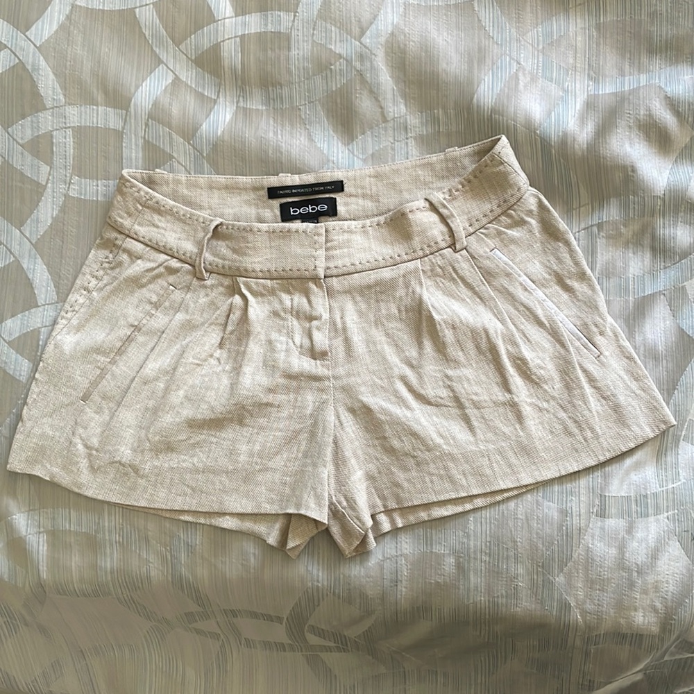 Bebe shorts